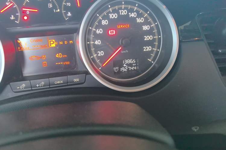 Used Peugeot 508 2011 2.3L Automatic Luxury Edition Odometer Close Up
