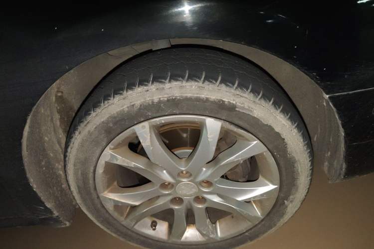 Used Peugeot 508 2011 2.3L Automatic Flagship Edition Right Front Wheel Hub