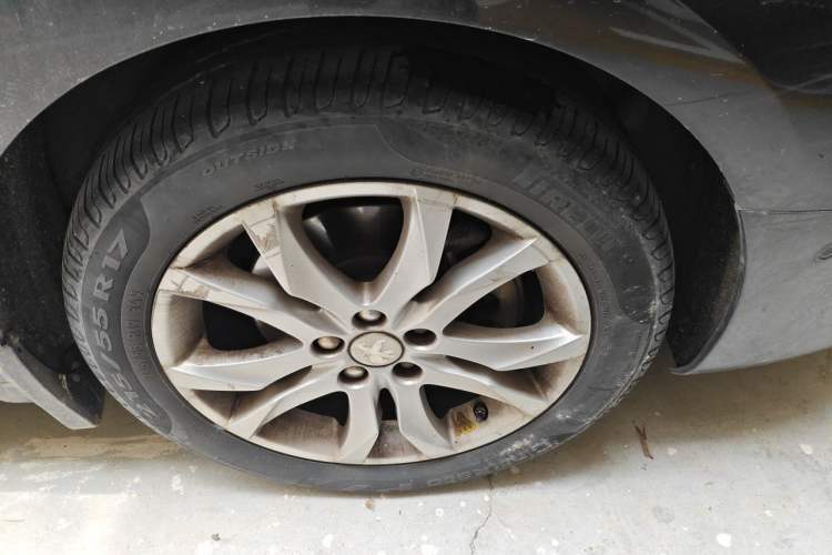 Used Peugeot 508 2011 2.3L Automatic Flagship Edition Right Front Wheel Hub