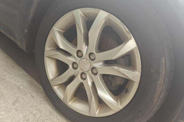 Used Peugeot 508 2011 2.3L Automatic Flagship Edition Right Front Wheel Hub