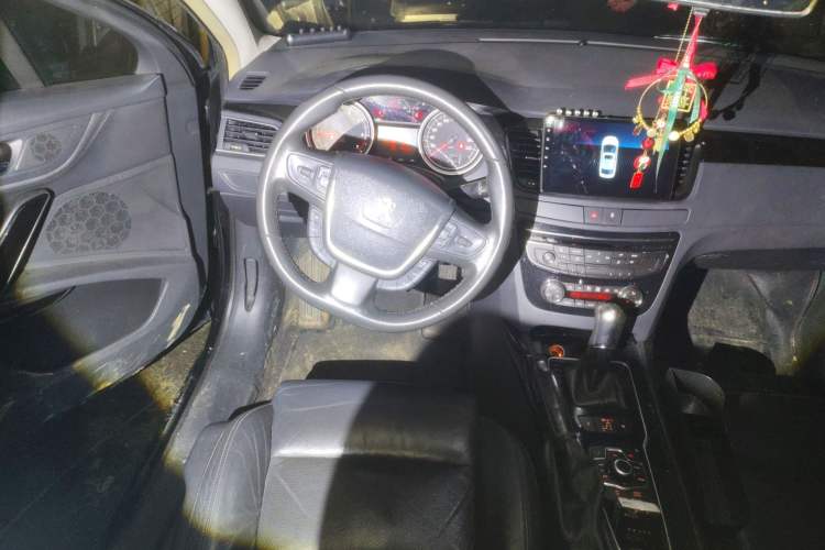 Used Peugeot 508 2011 2.3L Automatic Luxury Edition Steering Wheel