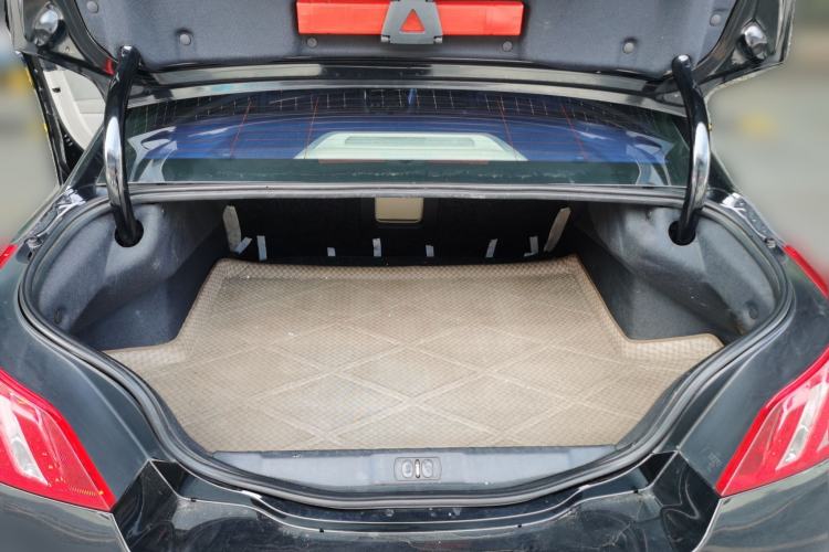 Used Peugeot 508 2011 2.0L Manual Classic Edition Trunk