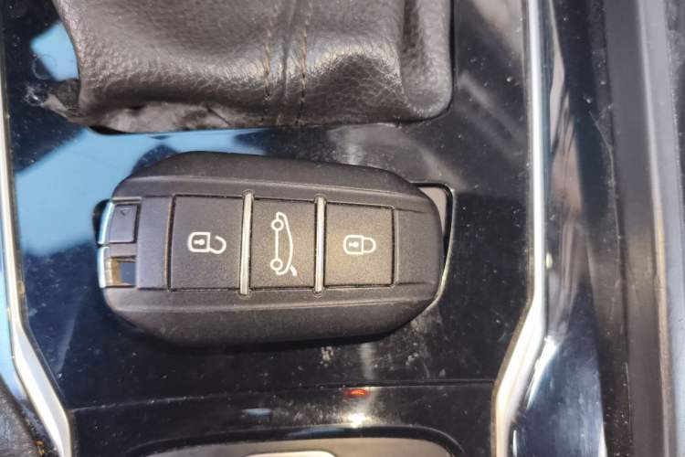 Used Peugeot 508 2011 2.3L Automatic Flagship Edition Vehicle Key