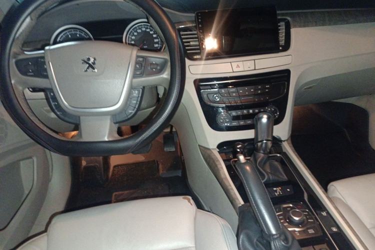 Used Peugeot 508 2011 2.3L Automatic Flagship Edition Center Console