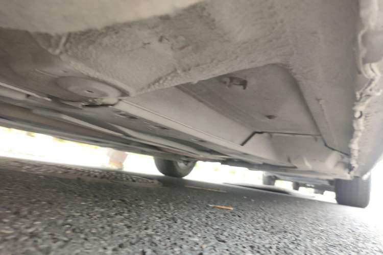 Used Peugeot 508 2011 2.3L Automatic Classic Edition Chassis Front Left