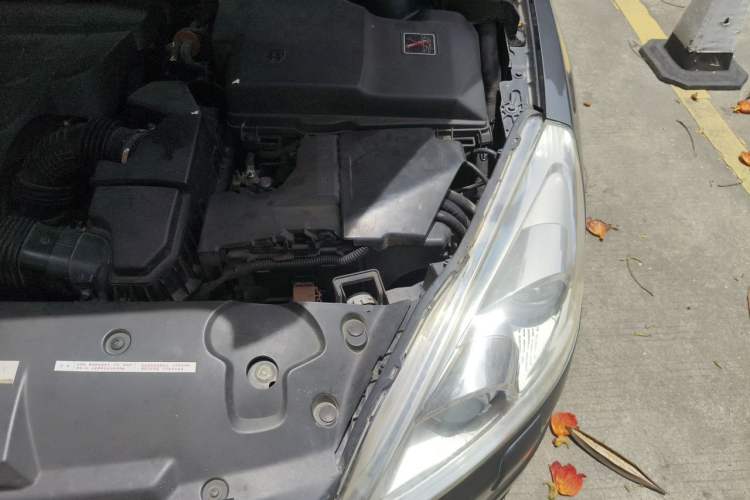 Used Peugeot 508 2011 2.3L Automatic Flagship Edition Engine Bay Left