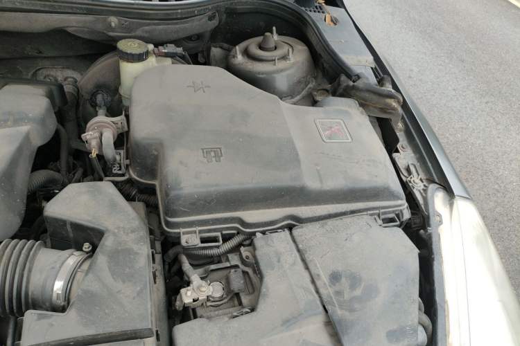 Used Peugeot 508 2011 2.3L Automatic Classic Edition Engine Bay Left