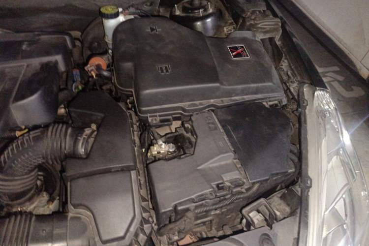 Used Peugeot 508 2011 2.3L Automatic Flagship Edition Engine Bay Left