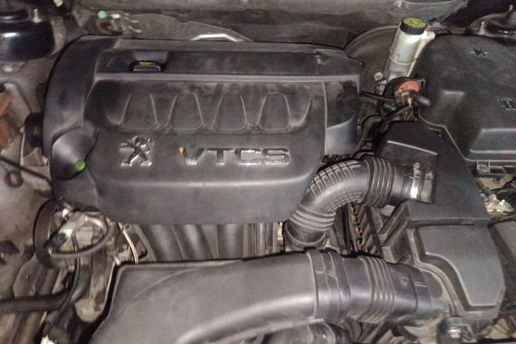 Used Peugeot 508 2011 2.3L Automatic Flagship Edition Engine Bay