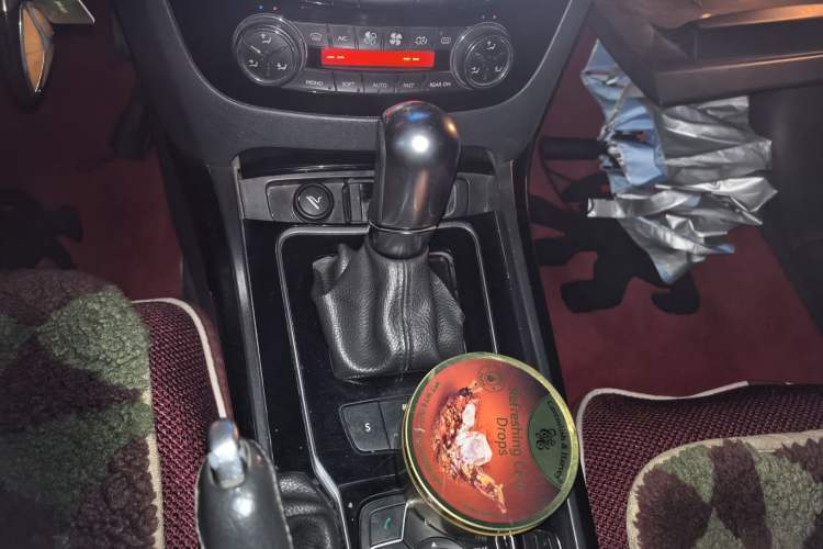 Used Peugeot 508 2011 2.3L Automatic Classic Edition Gear Lever
