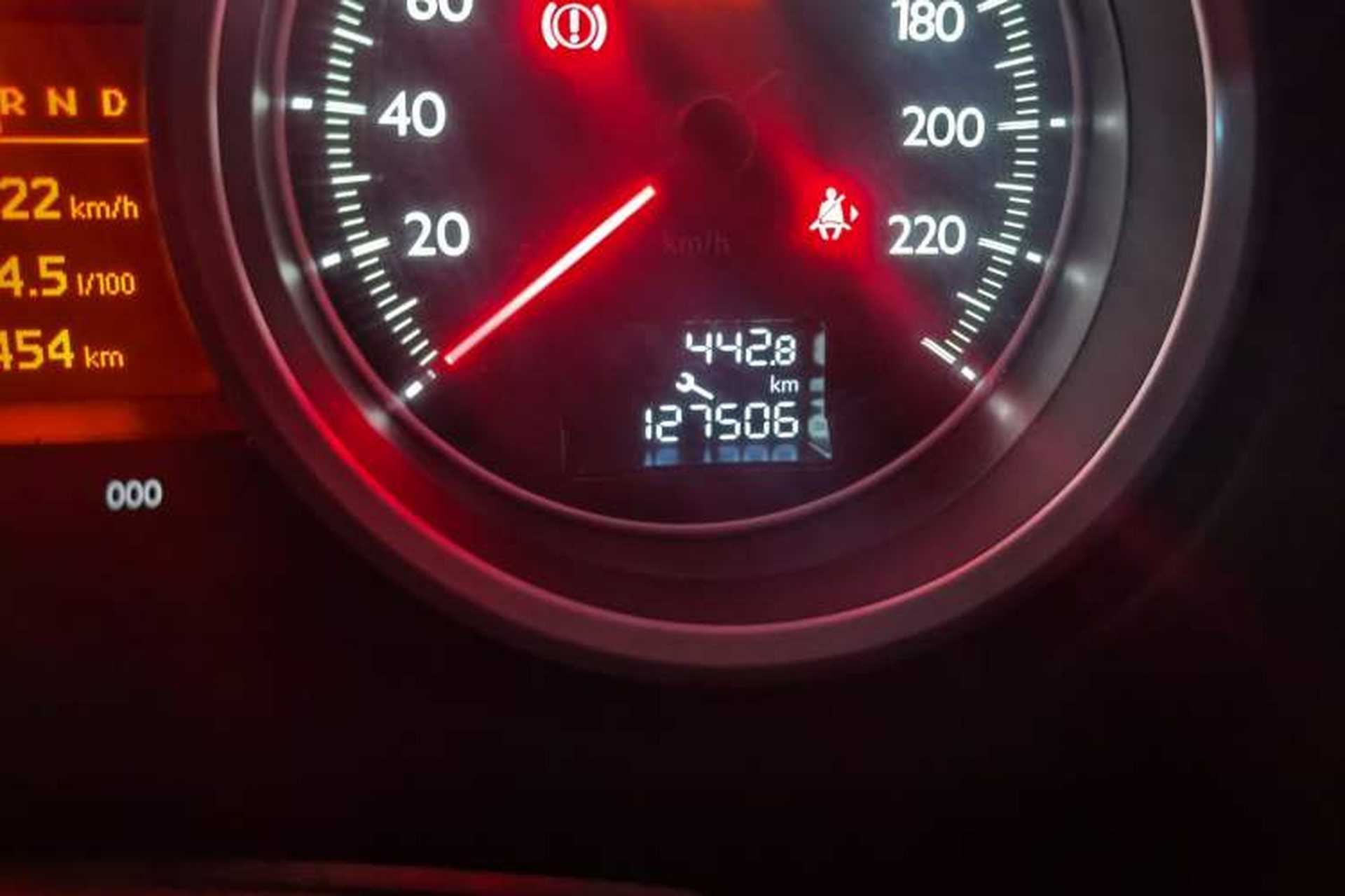 Used Peugeot 508 2011 2.3L Automatic Classic Edition Odometer Close Up