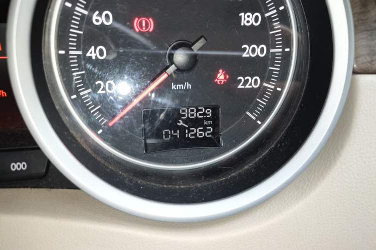 Used Peugeot 508 2011 2.3L Automatic Luxury Edition Odometer Close Up