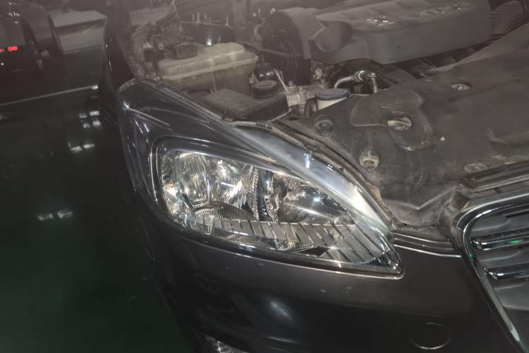 Used Peugeot 508 2011 2.3L Automatic Classic Edition Right Front Headlight