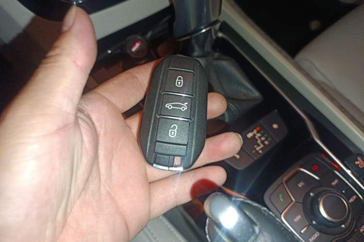 Used Peugeot 508 2011 2.3L Automatic Flagship Edition Vehicle Key