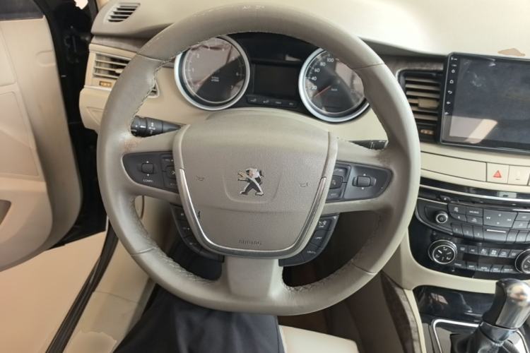 Used Peugeot 508 2011 2.3L Automatic Luxury Edition Steering Wheel