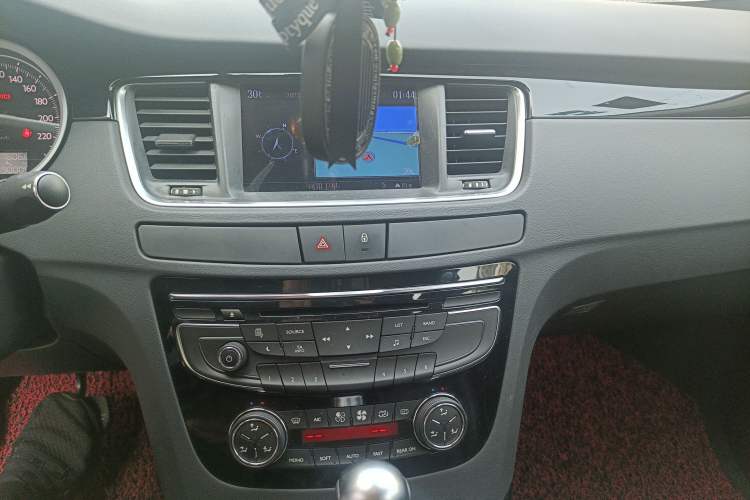 Used Peugeot 508 2011 2.3L Automatic Flagship Edition Audio And AC Panel