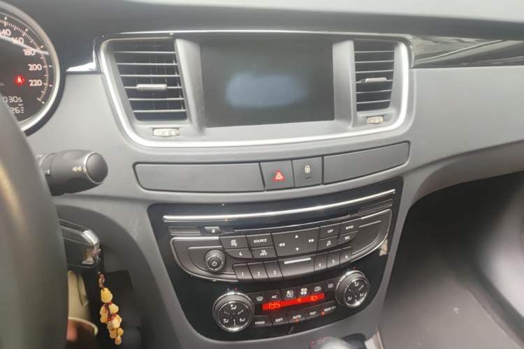 Used Peugeot 508 2011 2.3L Automatic Luxury Edition Audio And AC Panel