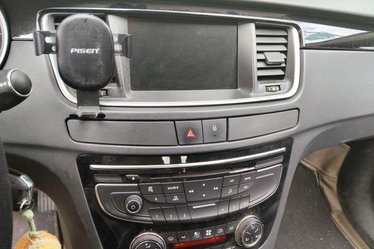 Used Peugeot 508 2011 2.3L Automatic Luxury Edition Audio And AC Panel
