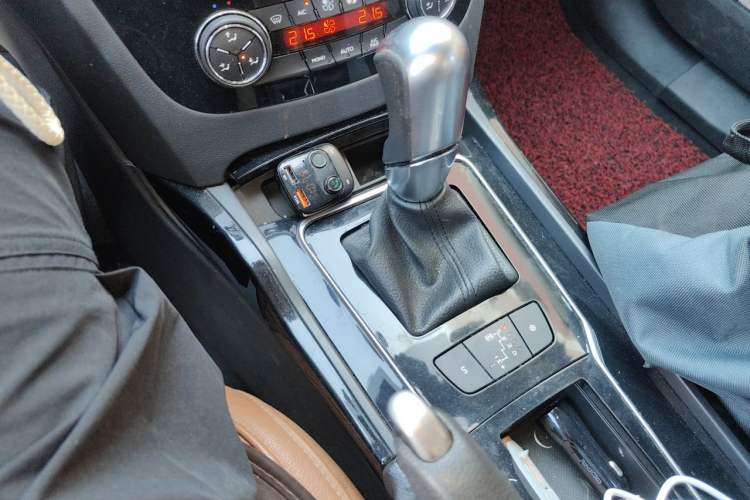 Used Peugeot 508 2011 2.3L Automatic Classic Edition Gear Lever