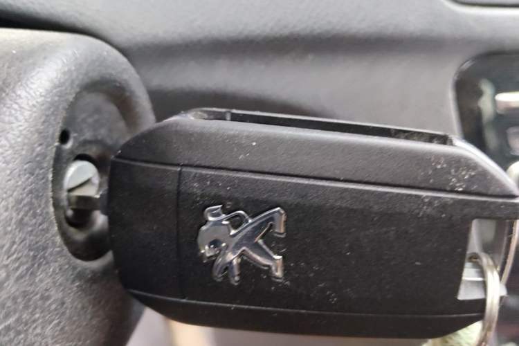 Used Peugeot 508 2011 2.3L Automatic Luxury Edition Vehicle Key
