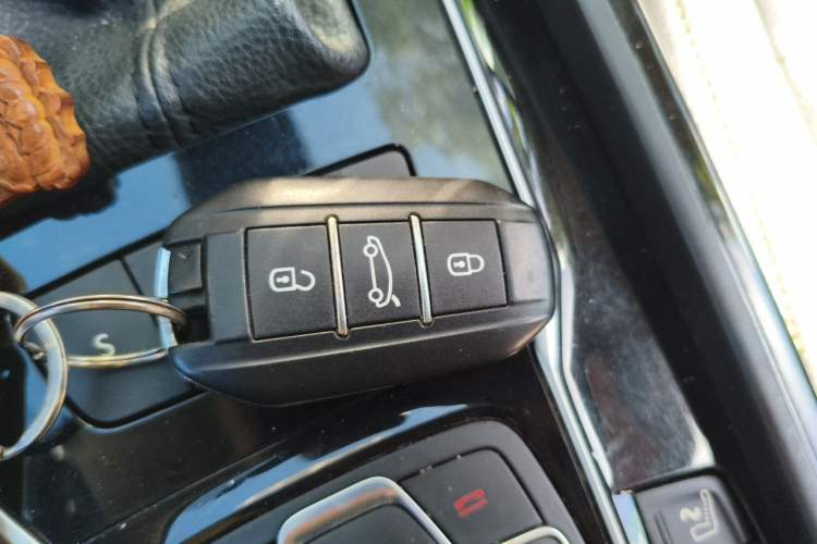 Used Peugeot 508 2011 2.3L Automatic Flagship Edition Vehicle Key