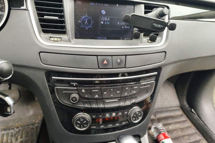 Used Peugeot 508 2011 2.3L Automatic Luxury Edition Audio And AC Panel
