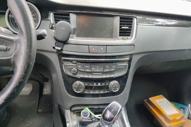 Used Peugeot 508 2011 2.3L Automatic Flagship Edition Audio And AC Panel