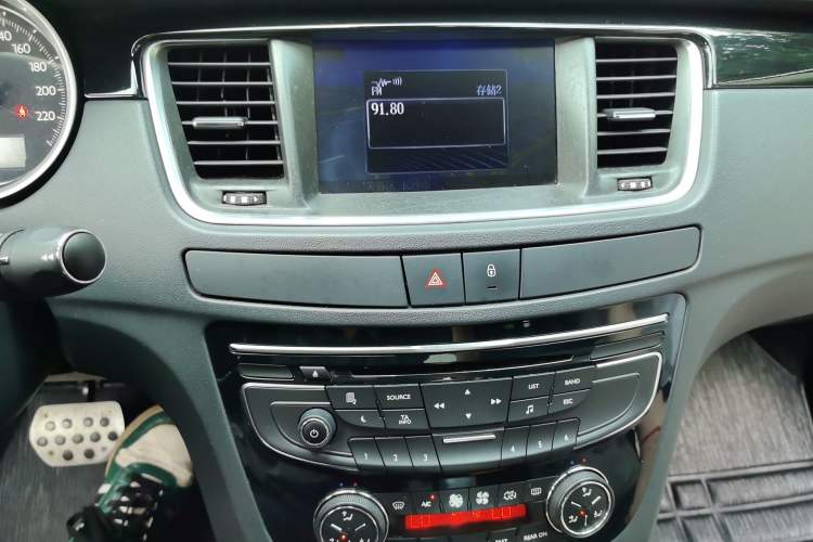 Used Peugeot 508 2011 2.3L Automatic Flagship Edition Audio And AC Panel