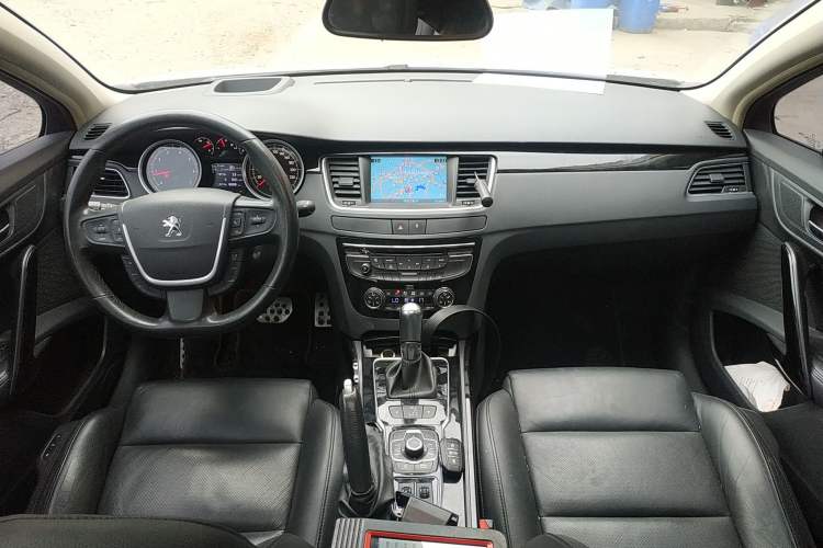 Used Peugeot 508 2011 2.3L Automatic Flagship Edition Center Console