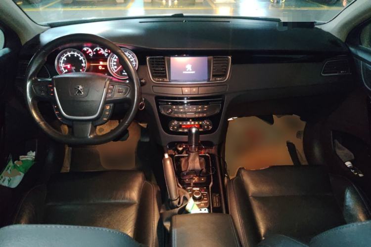 Used Peugeot 508 2011 2.3L Automatic Luxury Edition Center Console