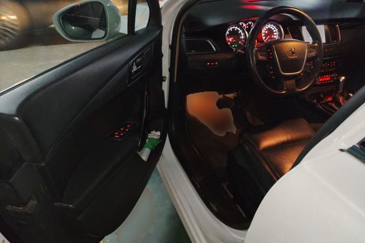 Used Peugeot 508 2011 2.3L Automatic Luxury Edition Driver Seat