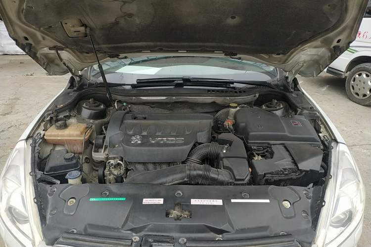 Used Peugeot 508 2011 2.3L Automatic Flagship Edition Engine Bay