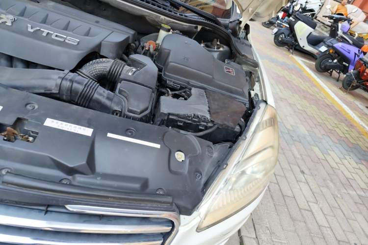Used Peugeot 508 2011 2.3L Automatic Luxury Edition Engine Bay Left