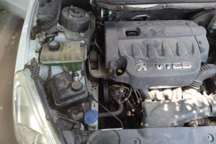 Used Peugeot 508 2011 2.3L Automatic Flagship Edition Engine Bay Right
