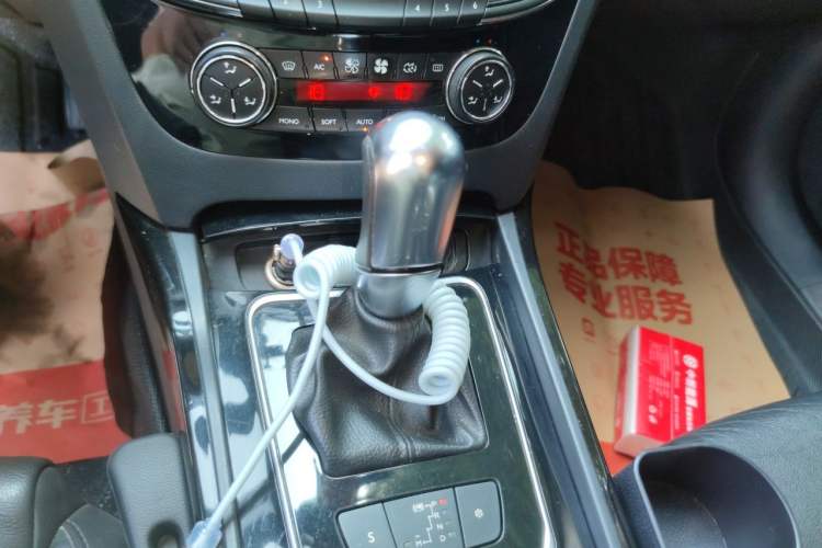Used Peugeot 508 2011 2.3L Automatic Flagship Edition Gear Lever