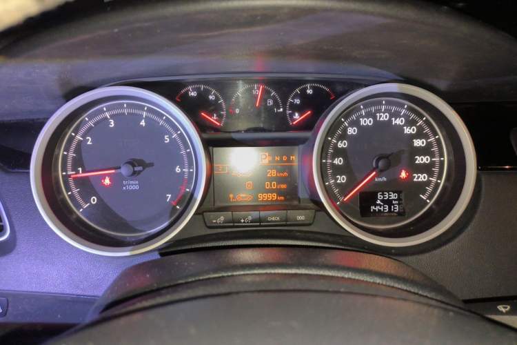 Used Peugeot 508 2011 2.3L Automatic Luxury Edition Instrument Cluster