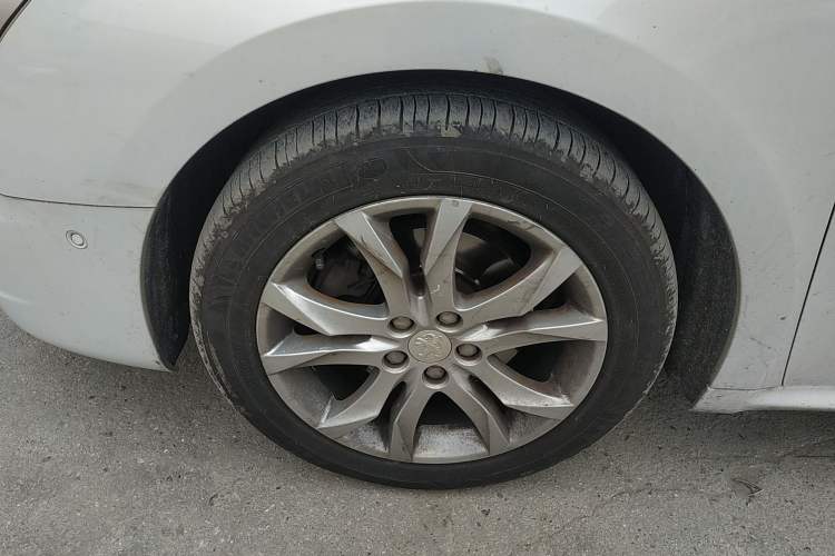 Used Peugeot 508 2011 2.3L Automatic Flagship Edition Left Front Wheel Hub