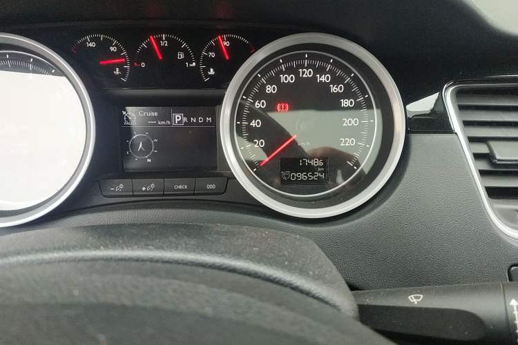 Used Peugeot 508 2011 2.3L Automatic Flagship Edition Odometer Close Up