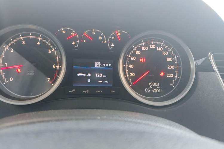 Used Peugeot 508 2011 2.3L Automatic Flagship Edition Odometer Close Up