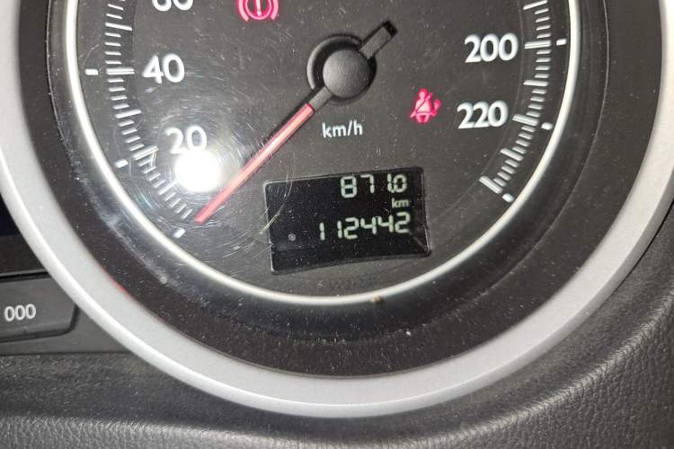 Used Peugeot 508 2011 2.3L Automatic Flagship Edition Odometer Close Up
