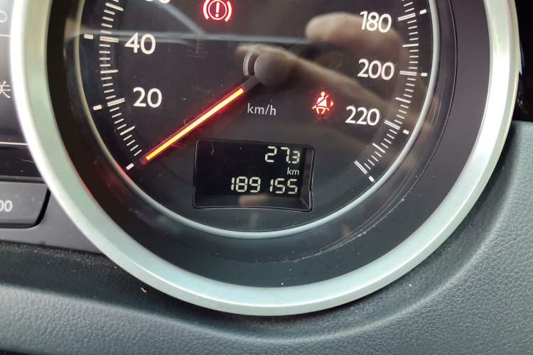 Used Peugeot 508 2011 2.3L Automatic Flagship Edition Odometer Close Up