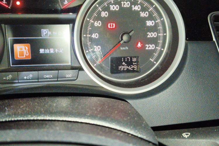 Used Peugeot 508 2011 2.3L Automatic Flagship Edition Odometer Close Up