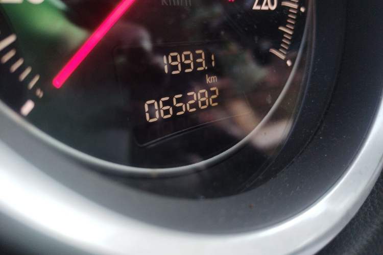 Used Peugeot 508 2011 2.3L Automatic Flagship Edition Odometer Close Up