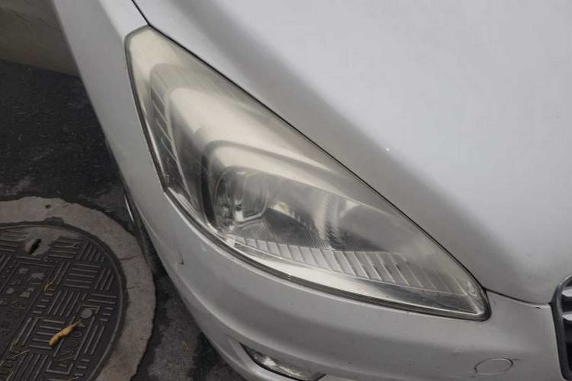 Used Peugeot 508 2011 2.0L Manual Classic Edition Right Front Headlight