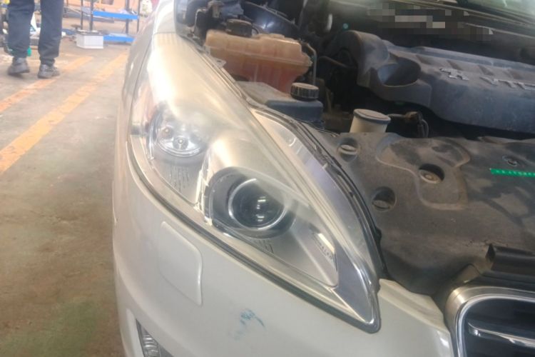 Used Peugeot 508 2011 2.3L Automatic Flagship Edition Right Front Headlight