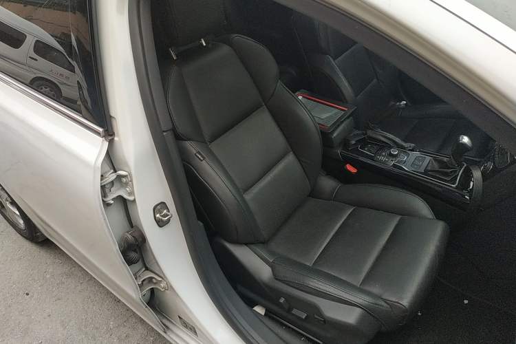 Used Peugeot 508 2011 2.3L Automatic Flagship Edition Right Front Seat