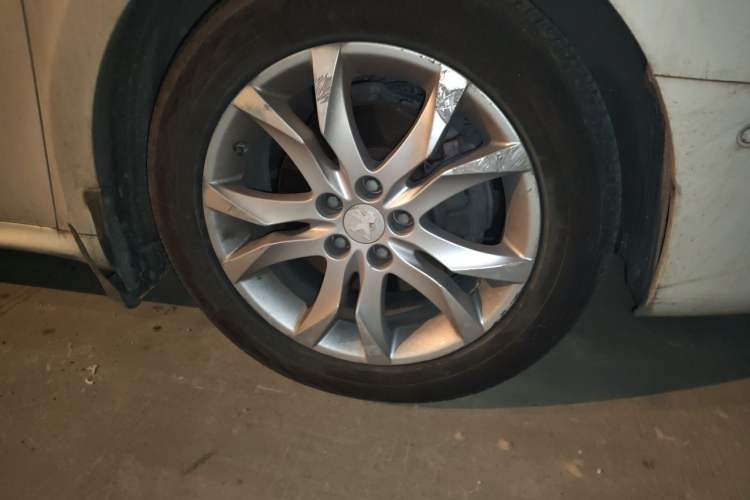 Used Peugeot 508 2011 2.3L Automatic Flagship Edition Right Front Wheel Hub