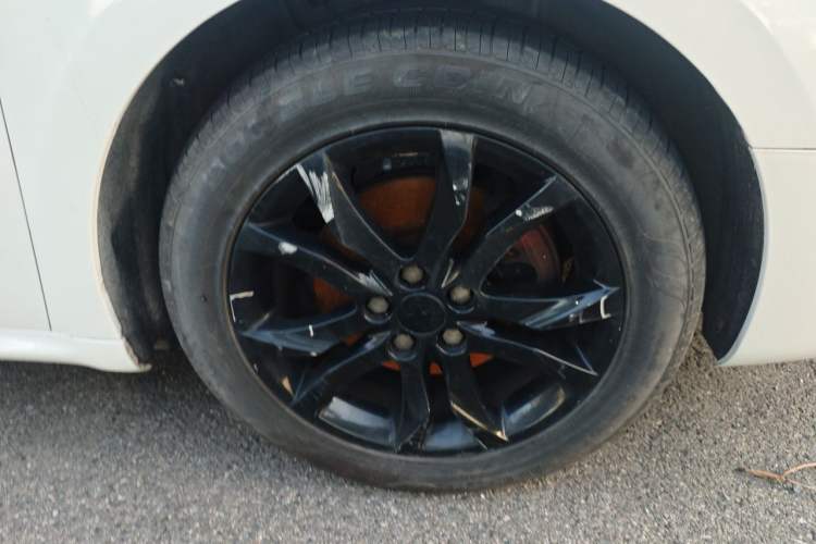 Used Peugeot 508 2011 2.3L Automatic Luxury Edition Right Front Wheel Hub
