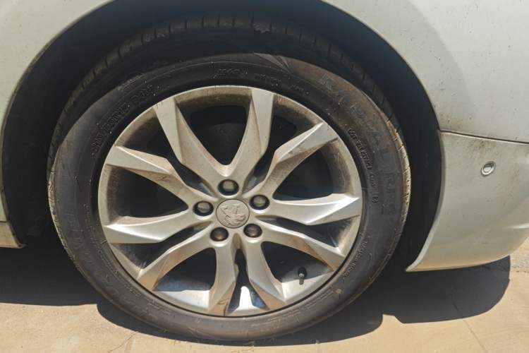 Used Peugeot 508 2011 2.3L Automatic Flagship Edition Right Front Wheel Hub