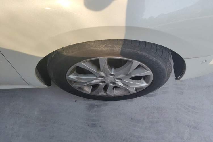 Used Peugeot 508 2011 2.3L Automatic Flagship Edition Right Front Wheel Hub